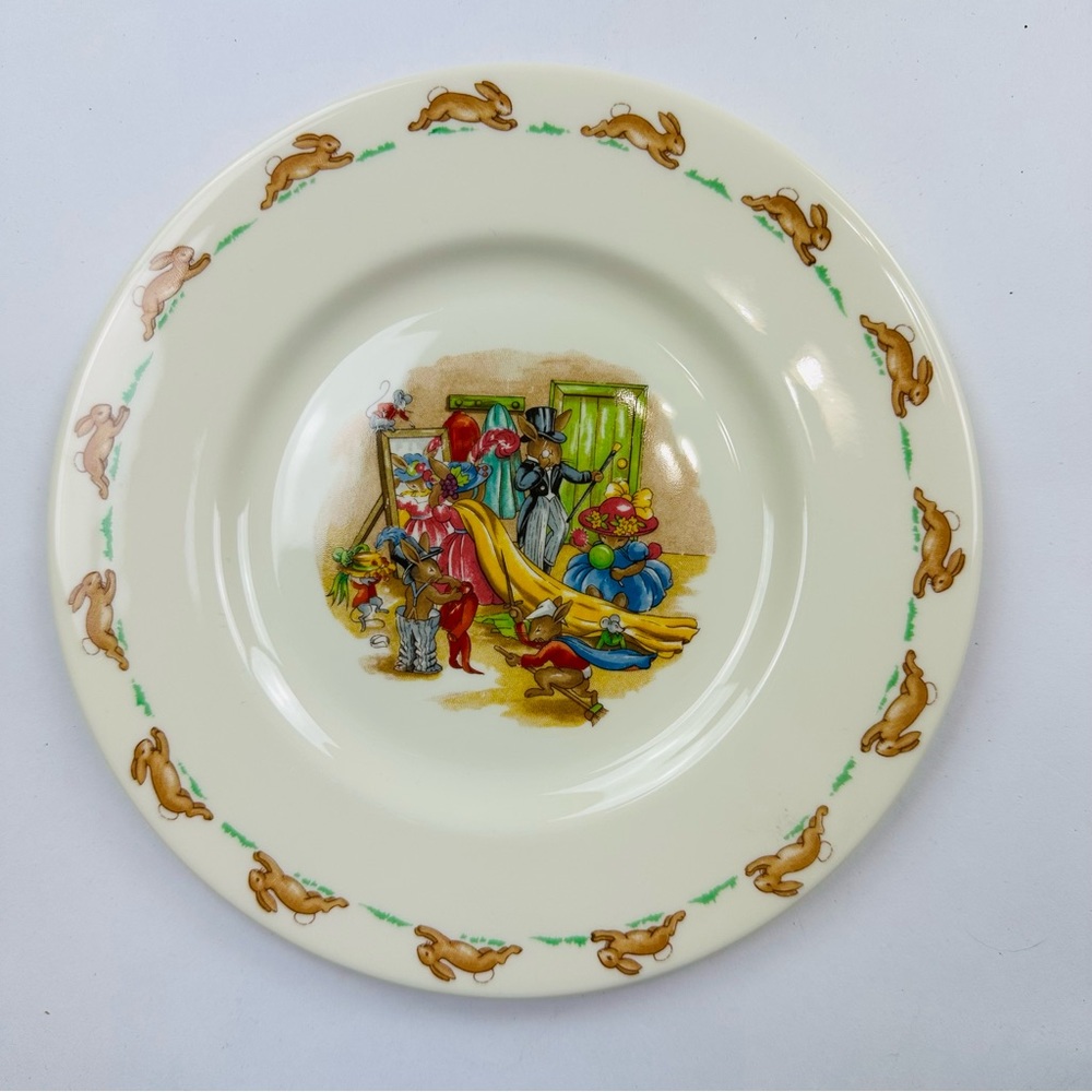 Royal Doulton English Fine Bone China Bunnykins Plate 8 inches